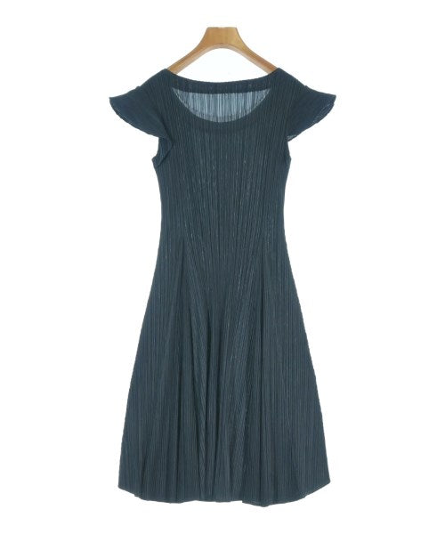 PLEATS PLEASE ชุดเดรส