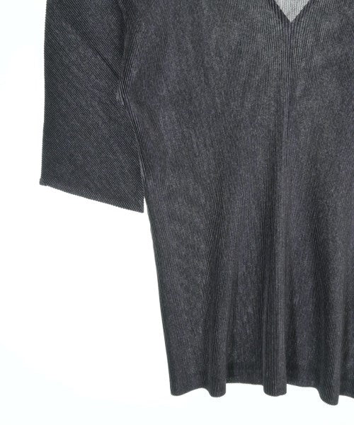 PLEATS PLEASE เสื้อลำลอง