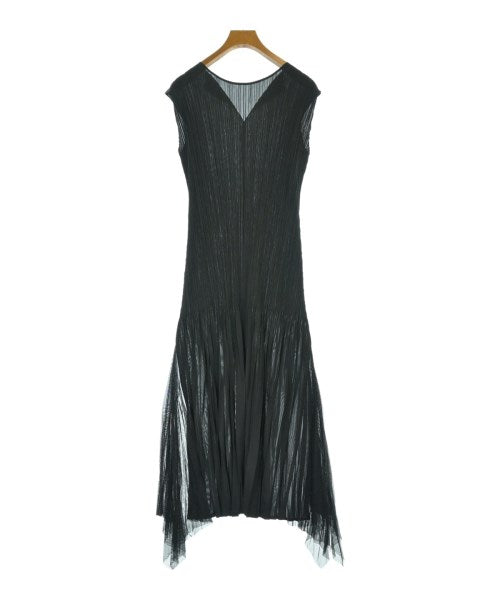 PLEATS PLEASE ชุดเดรส