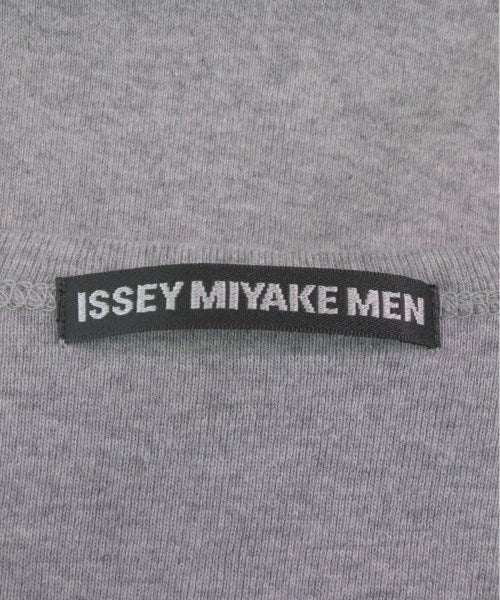 ISSEY MIYAKE MEN เสื้อยืด/เสื้อท็อปส์