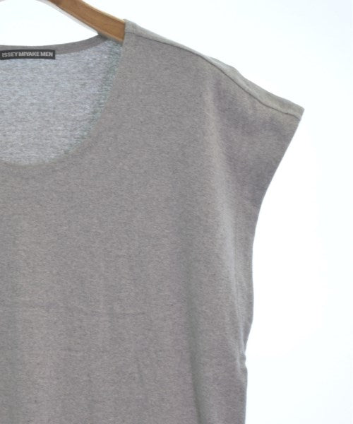 ISSEY MIYAKE MEN เสื้อยืด/เสื้อท็อปส์