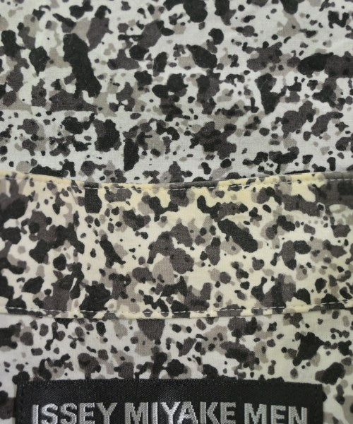 ISSEY MIYAKE MEN เสื้อลำลอง