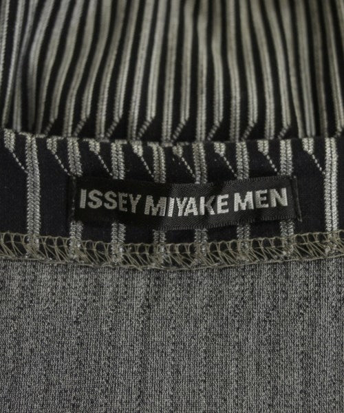 ISSEY MIYAKE MEN เสื้อยืด/เสื้อท็อปส์