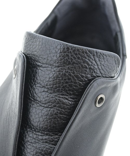 ISSEY MIYAKE MEN รองเท้าผ้าใบ