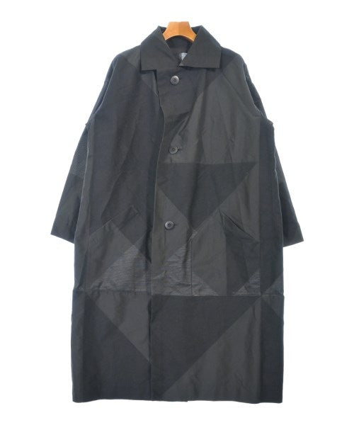 ISSEY MIYAKE MEN เสื้อโค้ท อื่น