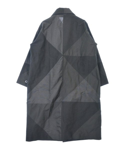ISSEY MIYAKE MEN เสื้อโค้ท อื่น