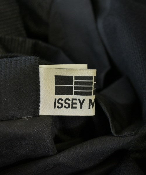 ISSEY MIYAKE MEN เสื้อโค้ท อื่น