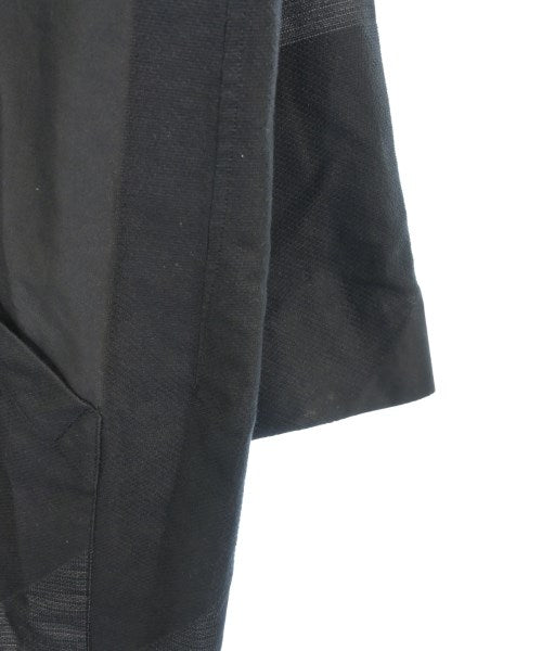 ISSEY MIYAKE MEN เสื้อโค้ท อื่น
