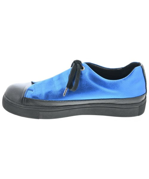 ISSEY MIYAKE MEN รองเท้าผ้าใบ