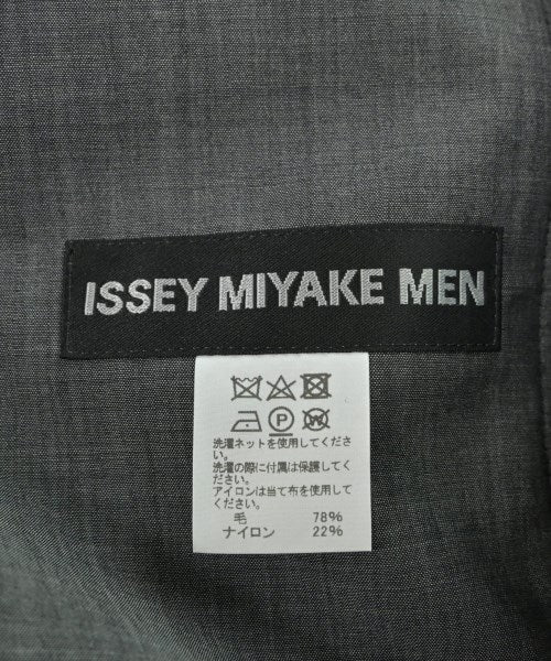 ISSEY MIYAKE MEN เสื้อลำลอง