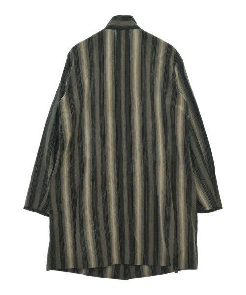 ISSEY MIYAKE MEN เสื้อโค้ท อื่น