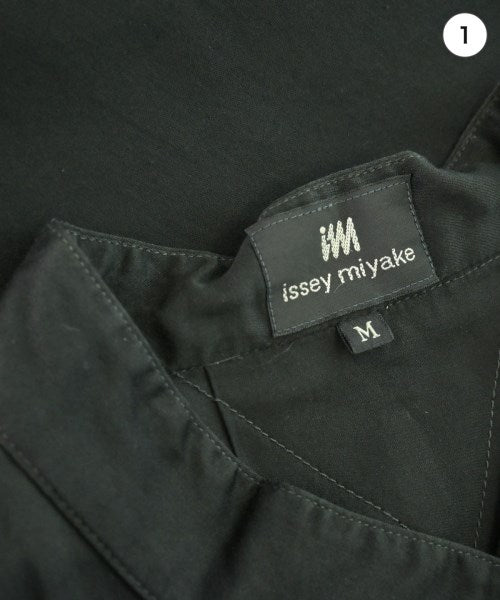 ISSEY MIYAKE เสื้อลำลอง