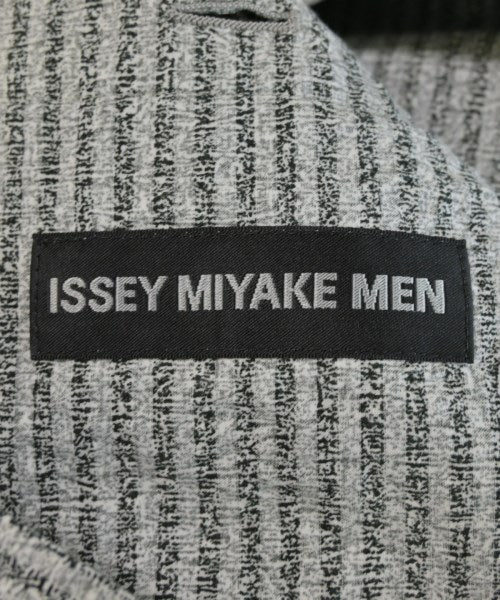 ISSEY MIYAKE MEN แจ็คเก็ตลำลอง