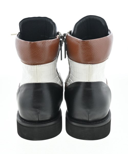 ISSEY MIYAKE MEN รองเท้าบูท