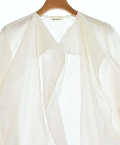 LIMI feu เสื้อสตรี