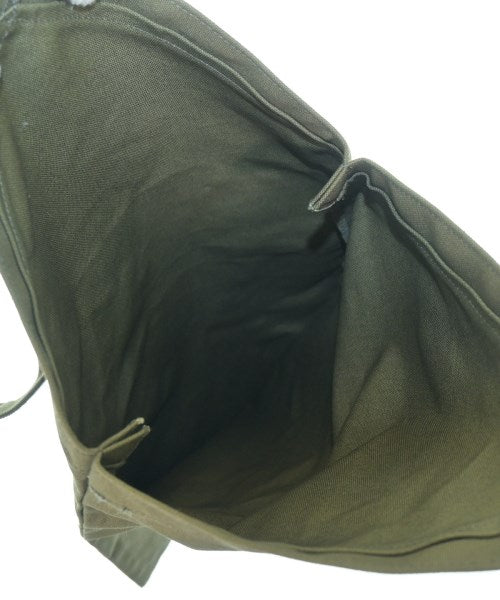 LIMI feu กระเป๋าถือขนาดใหญ่