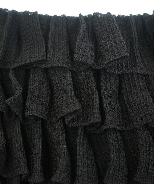 ALAIA กระโปรงยาวถึงเข่า