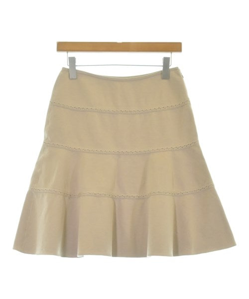 ALAIA กระโปรงยาวถึงเข่า