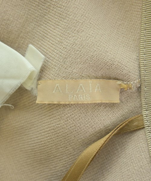 ALAIA กระโปรงยาวถึงเข่า