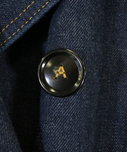 ALAIA เสื้อกันฝน
