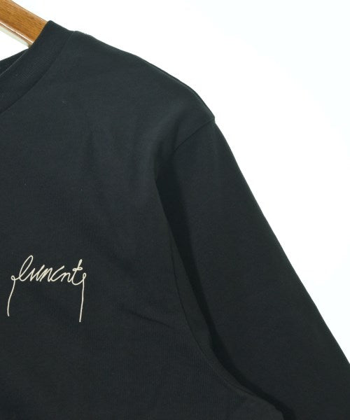 LIVIANA CONTI เสื้อยืด/เสื้อท็อปส์