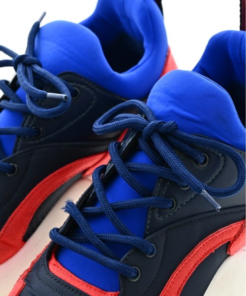 STELLA McCARTNEY รองเท้าผ้าใบ