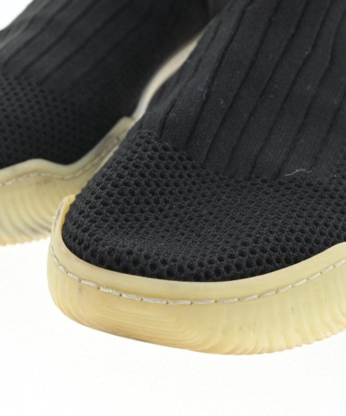 STELLA McCARTNEY รองเท้าผ้าใบ