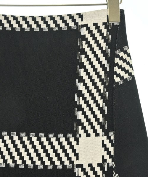STELLA McCARTNEY กระโปรงยาวถึงเข่า