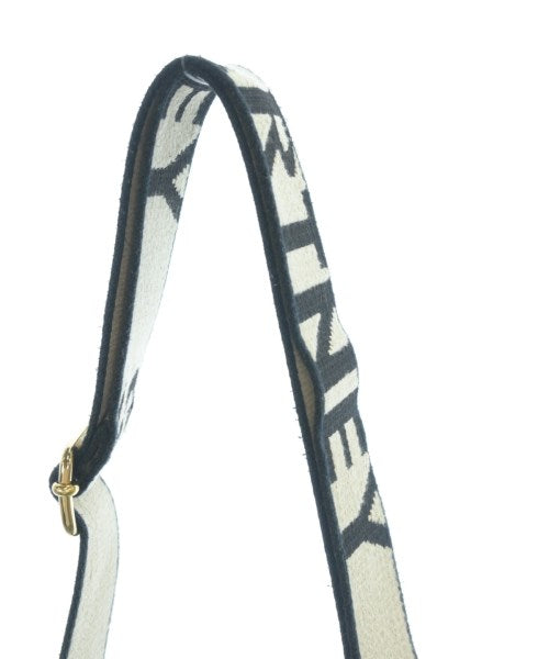 STELLA McCARTNEY กระเป๋าสะพาย