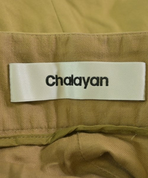 CHALAYAN กางเกงขาสั้น