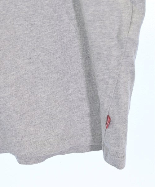 LEVI'S เสื้อยืด/เสื้อท็อปส์