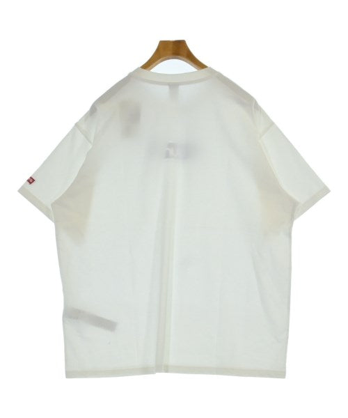LEVI'S เสื้อยืด/เสื้อท็อปส์