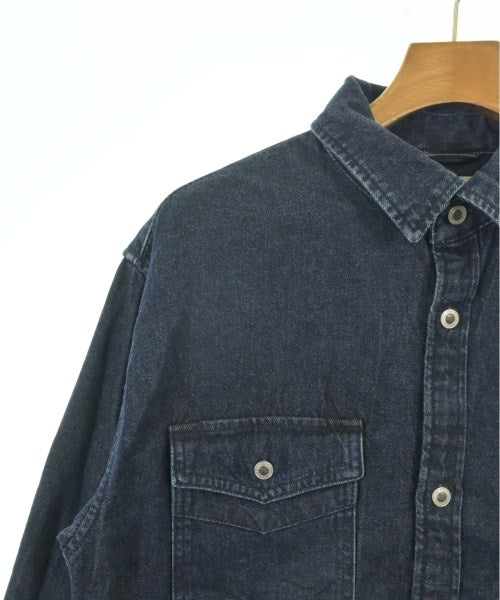 LEVI'S เสื้อลำลอง