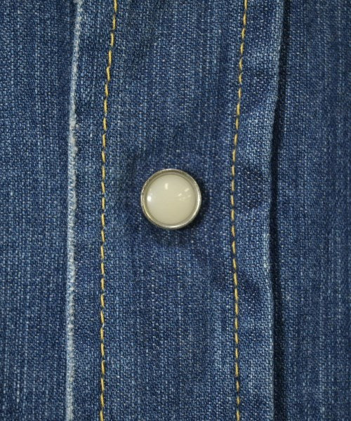 Lee เสื้อลำลอง