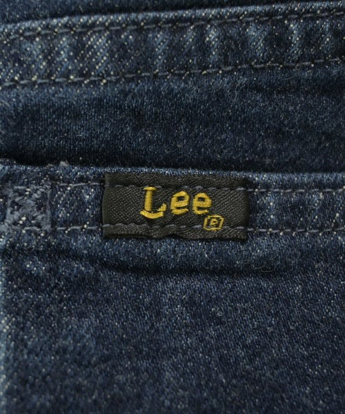 Lee กระโปรงยาวถึงเข่า