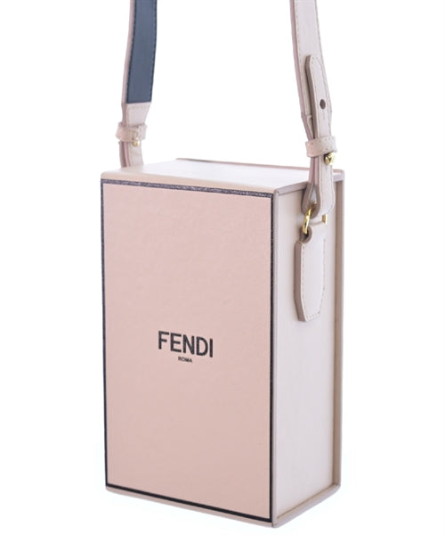 FENDI กระเป๋าสะพาย