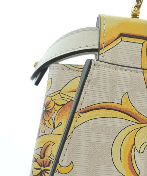 FENDI กระเป๋าถือ