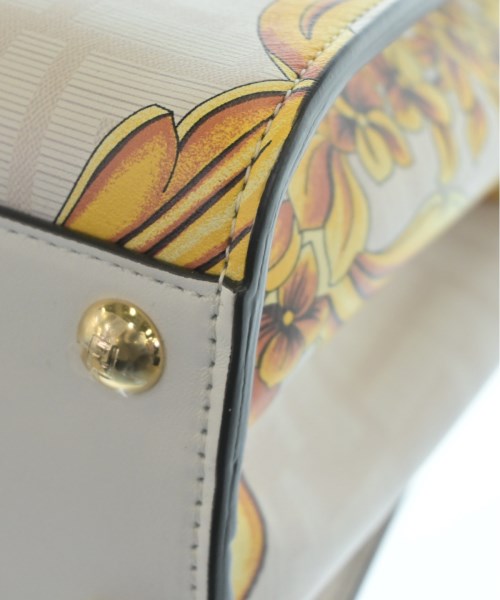 FENDI กระเป๋าถือ