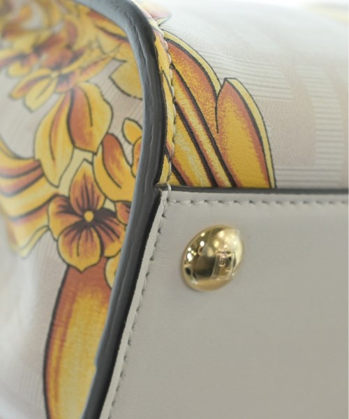 FENDI กระเป๋าถือ
