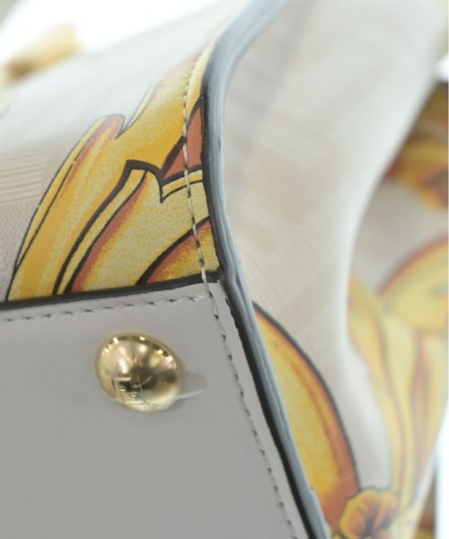 FENDI กระเป๋าถือ