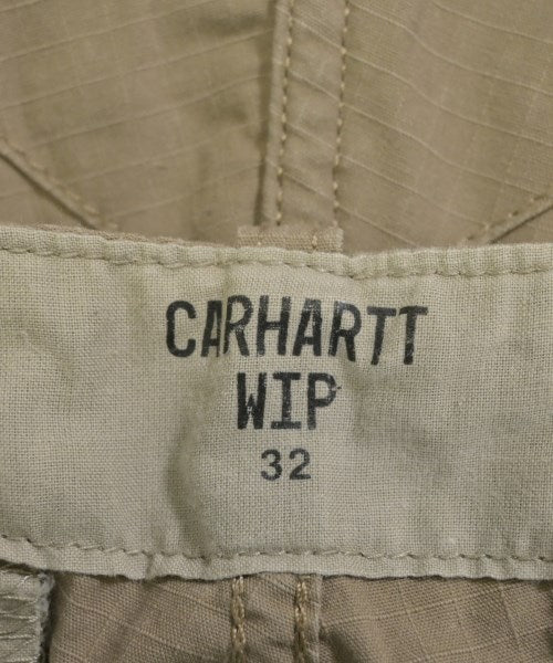 Carhartt กางเกงขาสั้น