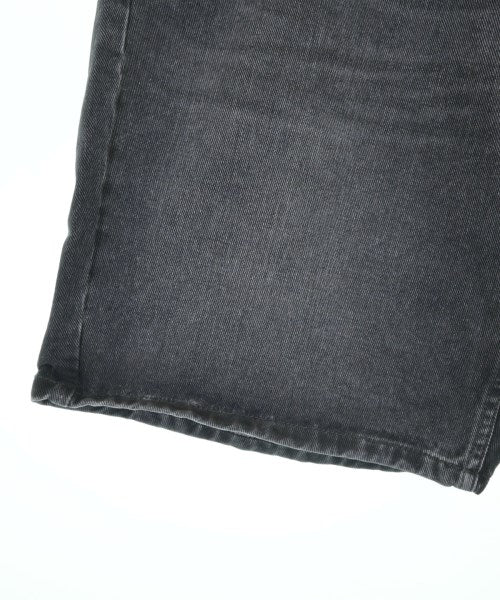 Carhartt กางเกงขาสั้น