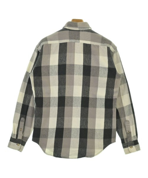 Carhartt เสื้อลำลอง