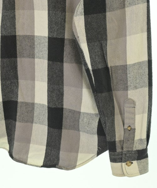 Carhartt เสื้อลำลอง