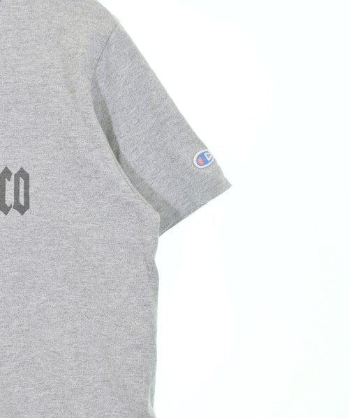 CHAMPION เสื้อยืด/เสื้อท็อปส์