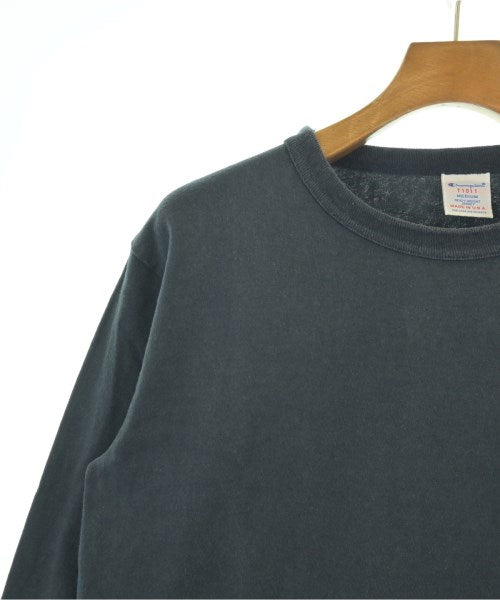 CHAMPION เสื้อยืด/เสื้อท็อปส์