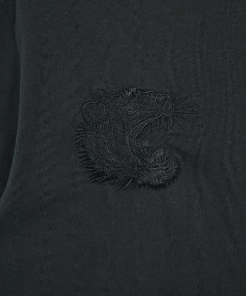 Toyo Enterprise เสื้อยืด/เสื้อท็อปส์