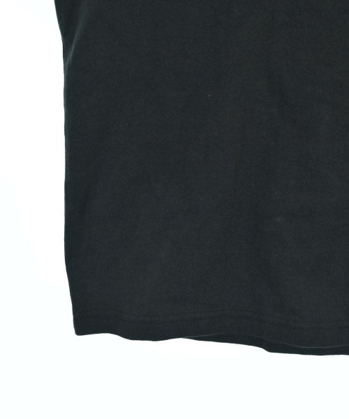 Toyo Enterprise เสื้อยืด/เสื้อท็อปส์