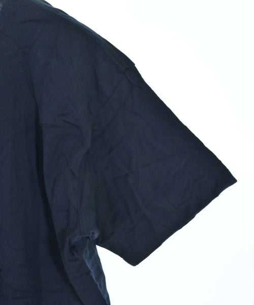 Hanes เสื้อยืด/เสื้อท็อปส์