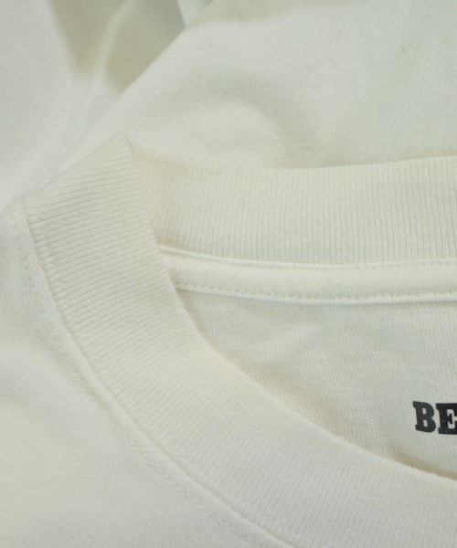 Hanes เสื้อยืด/เสื้อท็อปส์